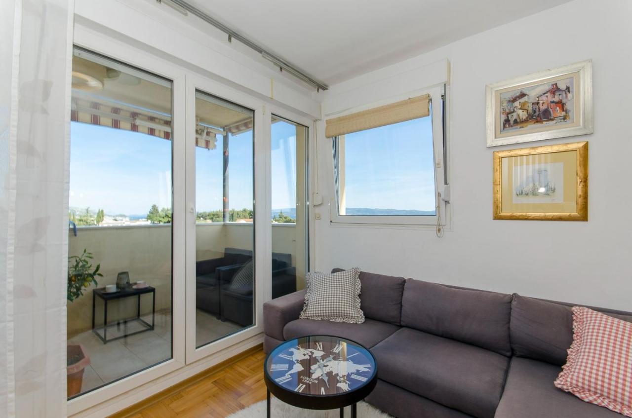 Modern Apartment With Sea View And Secure Garage Сплит Экстерьер фото
