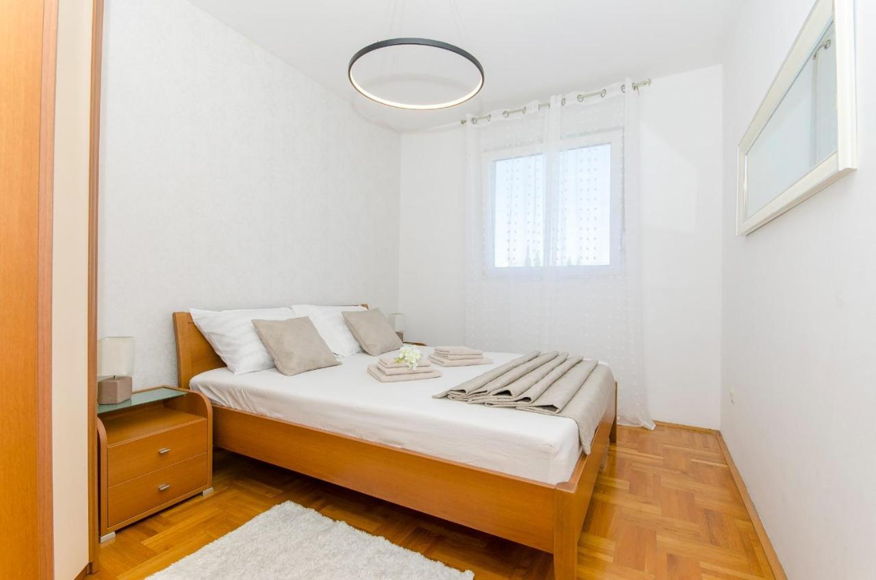 Modern Apartment With Sea View And Secure Garage Сплит Экстерьер фото